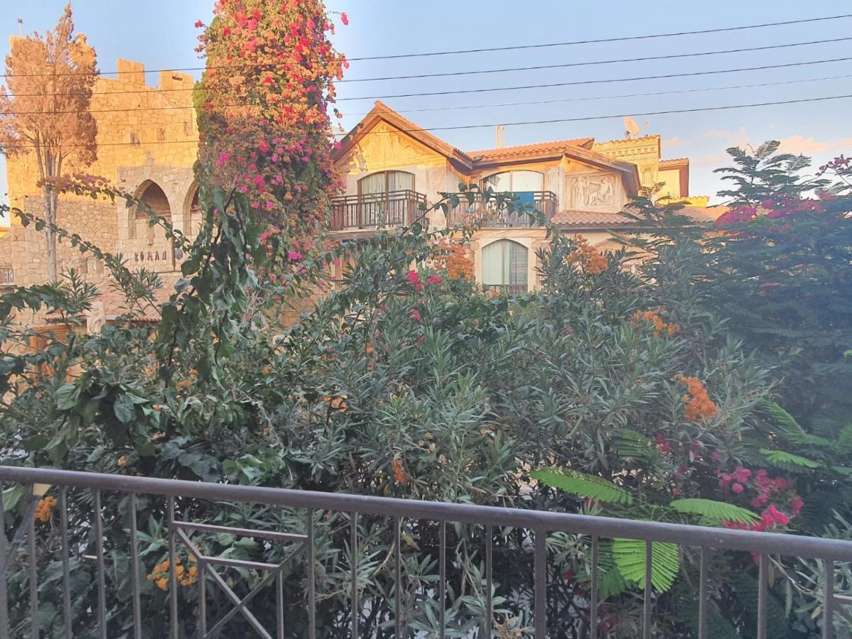 Ancient Paphos - Cozy Place Next To The Sea, Marina, Historical Sites, Buses, Mall, And Market Dış mekan fotoğraf