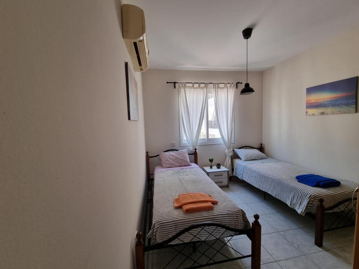 Ancient Paphos - Cozy Place Next To The Sea, Marina, Historical Sites, Buses, Mall, And Market Dış mekan fotoğraf