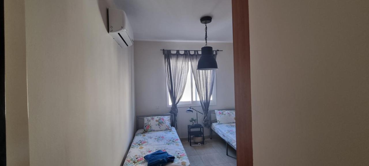 Ancient Paphos - Cozy Place Next To The Sea, Marina, Historical Sites, Buses, Mall, And Market Dış mekan fotoğraf